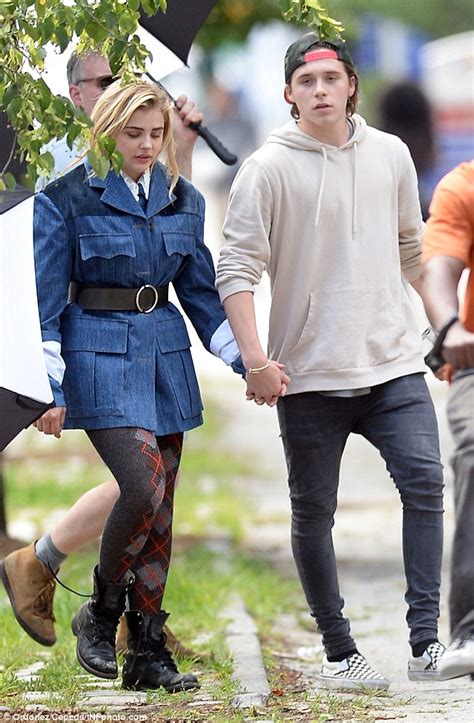 chloe grace moretz boyfriend 2022.